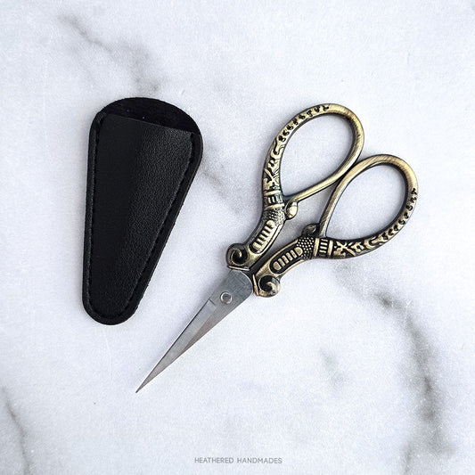 Scissors with Cover